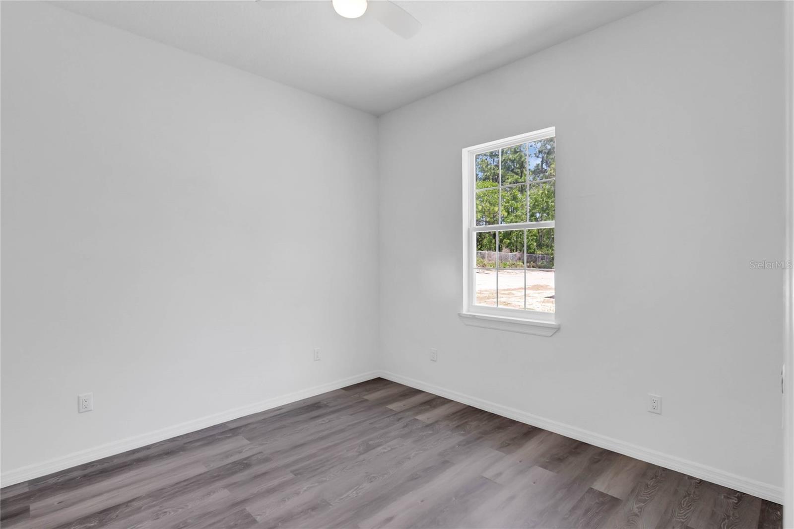 MARION OAKS UN 11 - Residential Lease