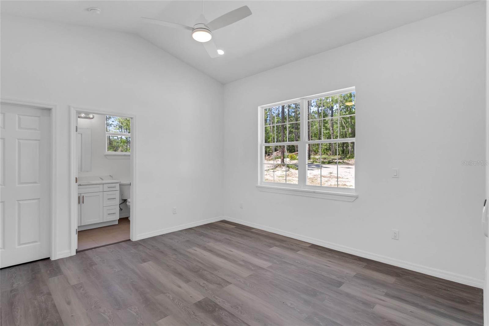 MARION OAKS UN 11 - Residential Lease