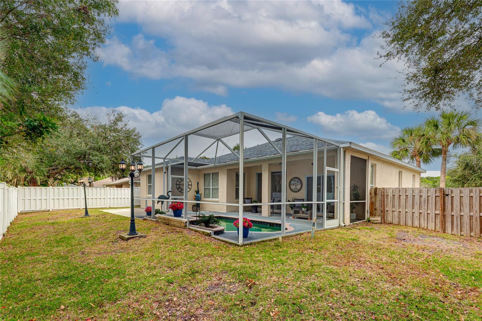 RIVERDALE RESUBDIVIDED - Residential