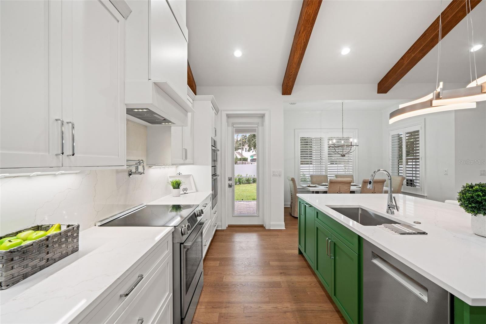 BEACH PARK - Residential