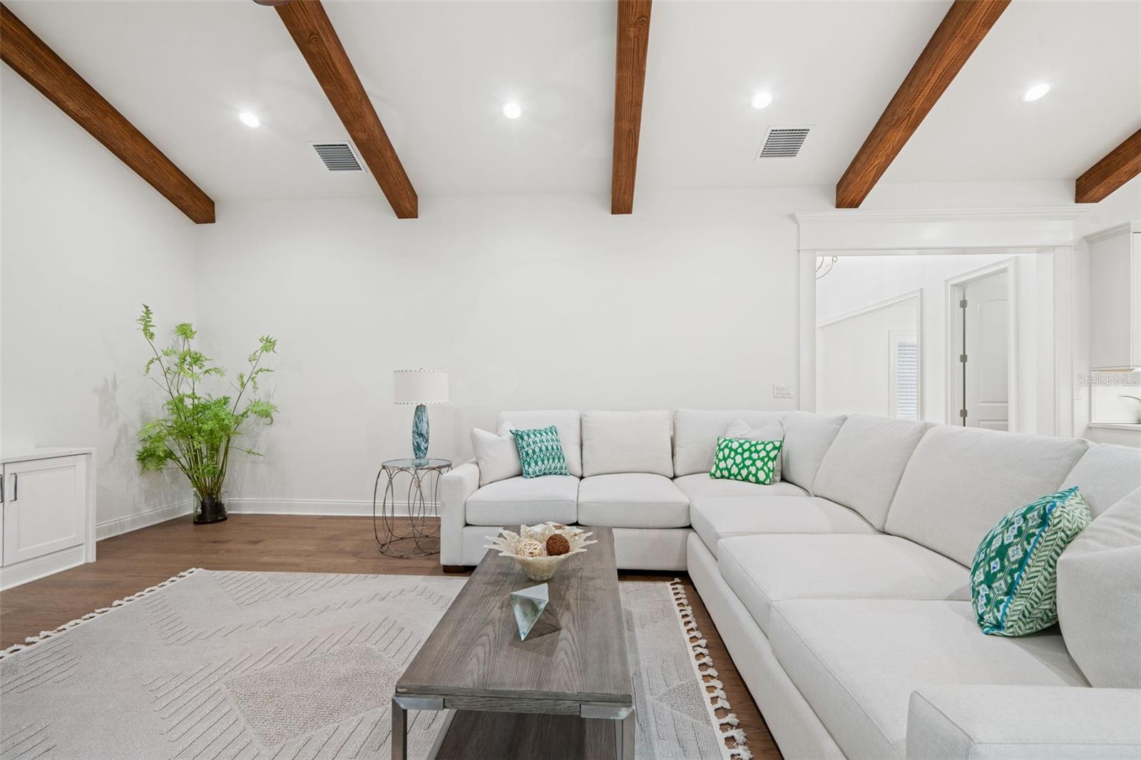 BEACH PARK - Residential