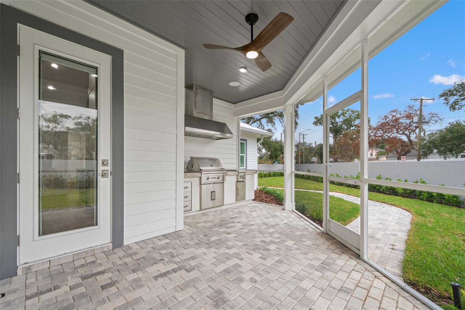 BEACH PARK - Residential