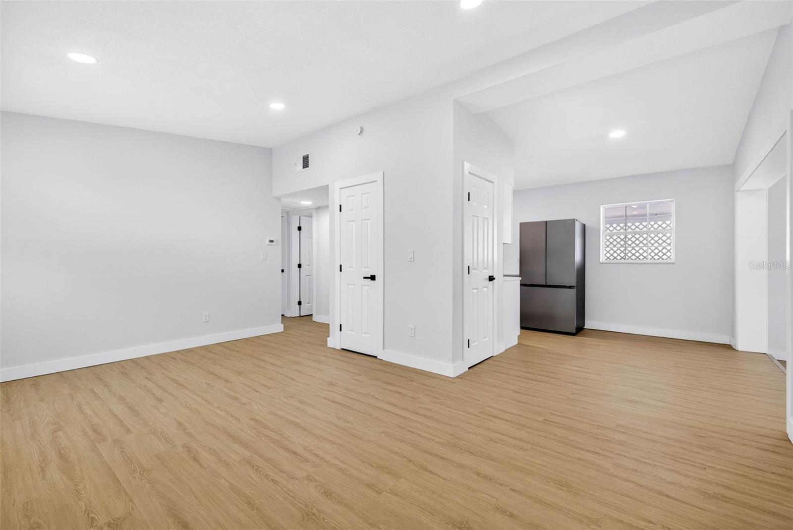 PAINES CHILDS PARK - Residential