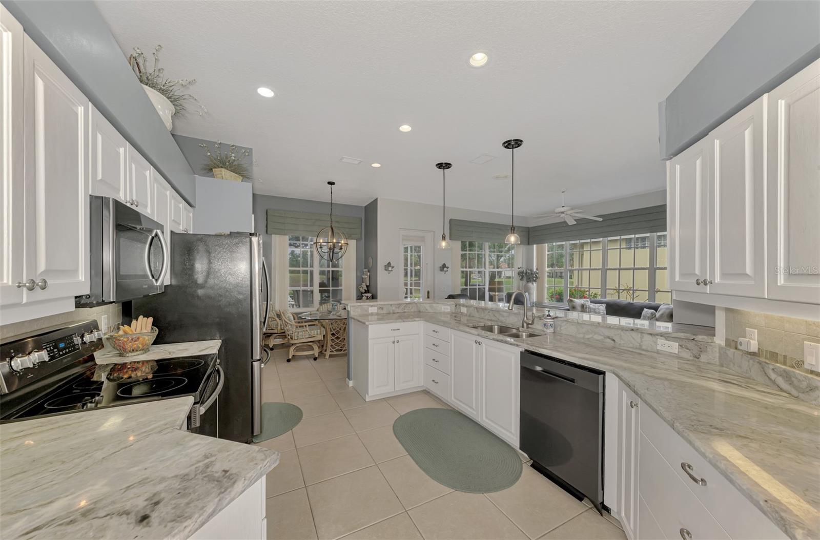 VENICE GOLF & COUNTRY CLUB UNIT 2A - Residential