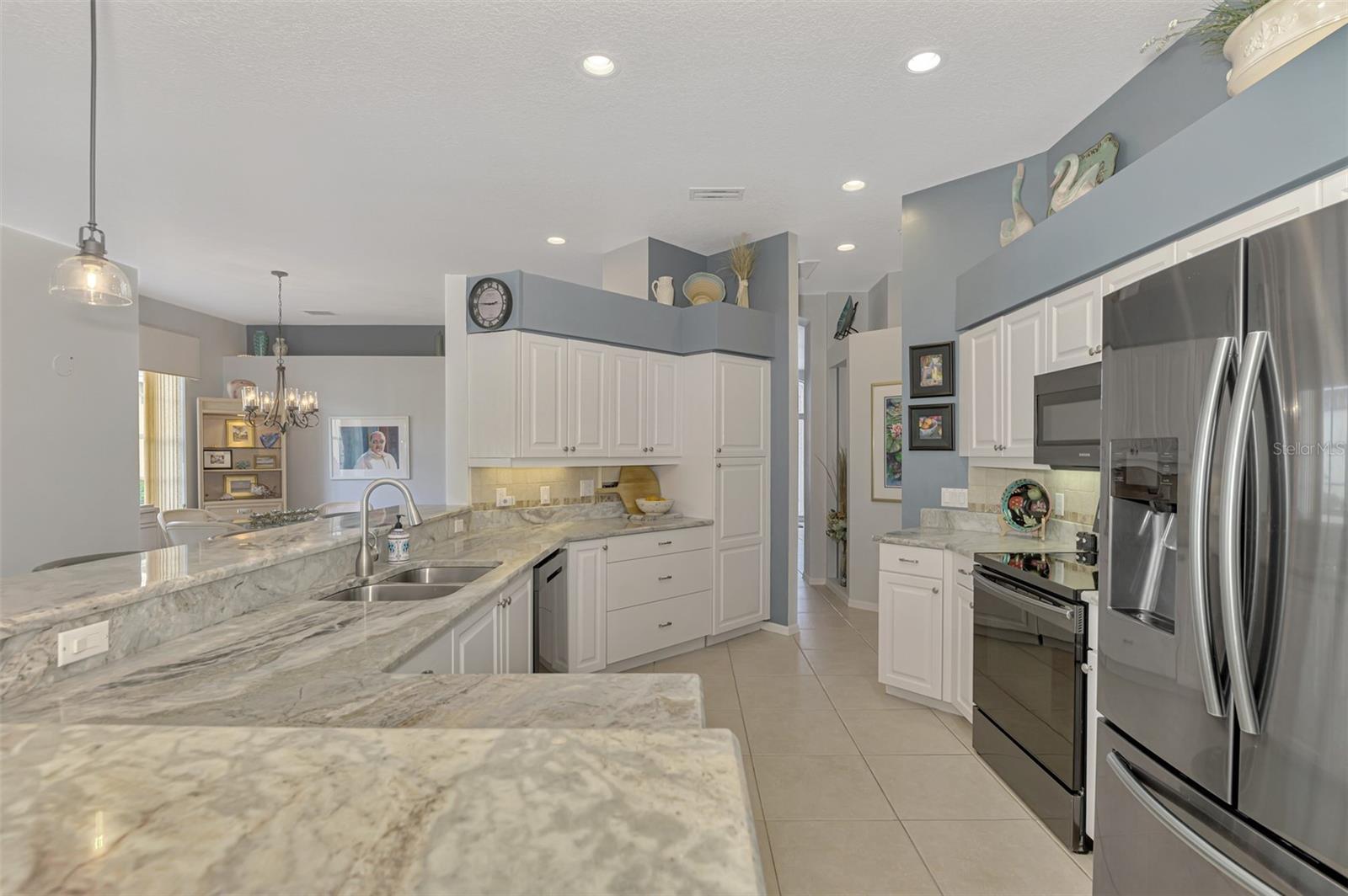VENICE GOLF & COUNTRY CLUB UNIT 2A - Residential