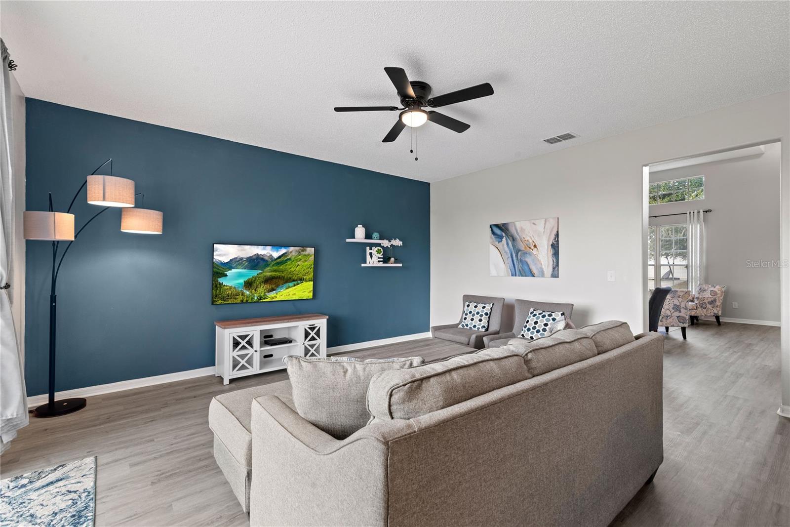 SUNSET RIDGE PH 02 - Residential Lease