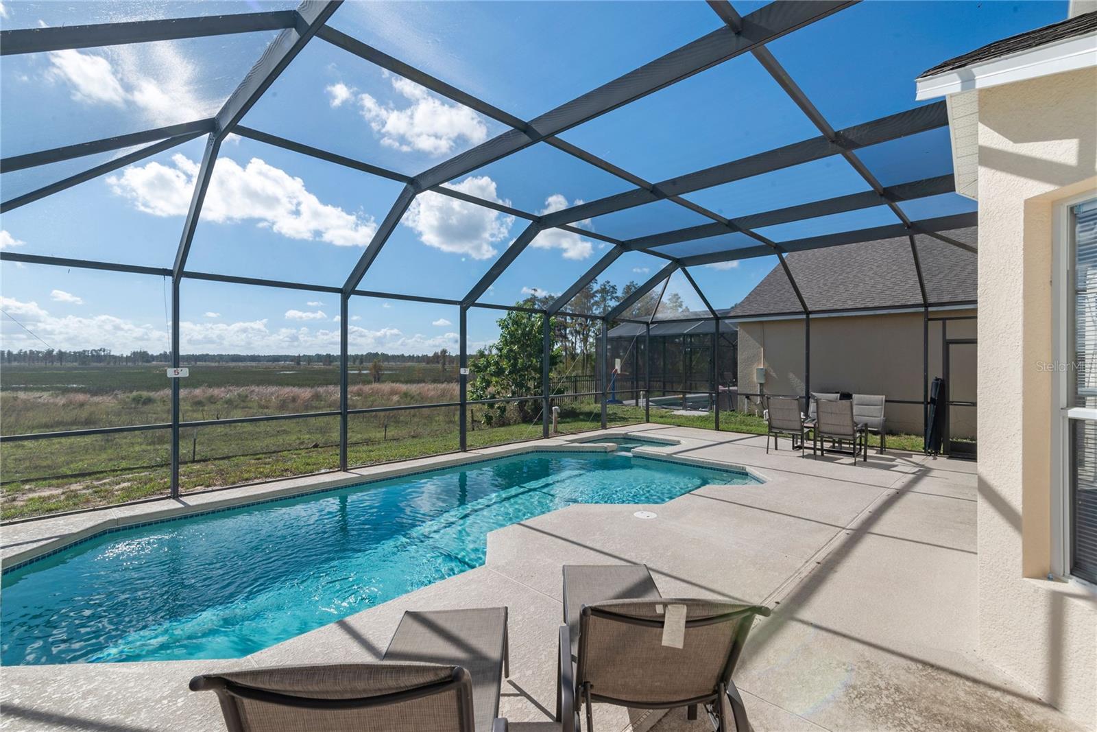 SUNSET RIDGE PH 02 - Residential Lease