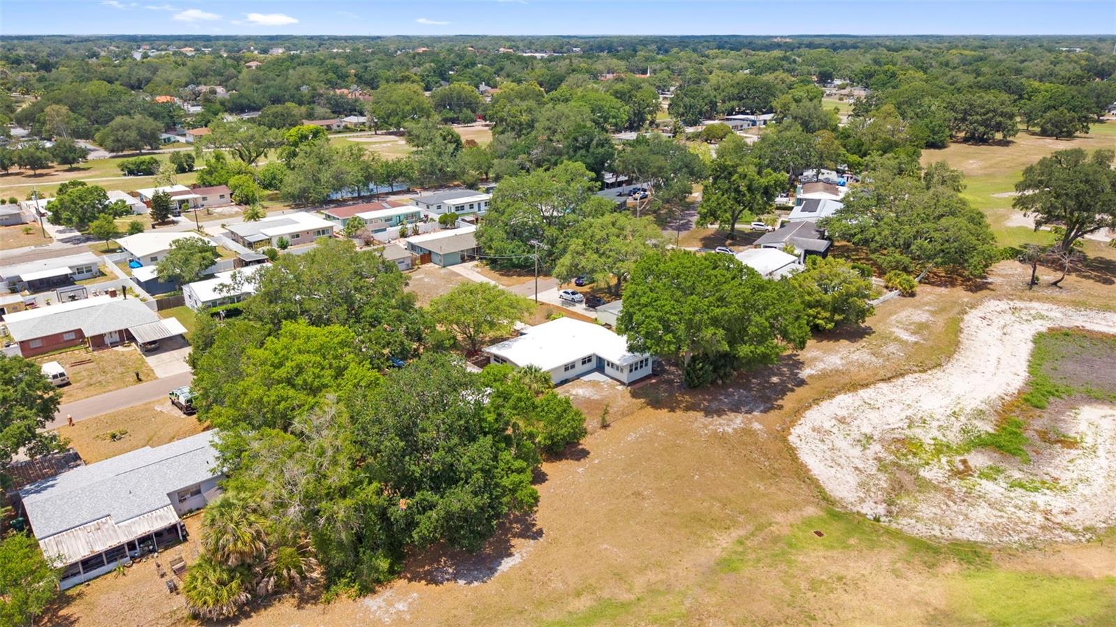 GOLFLAND PARK SUB - Residential