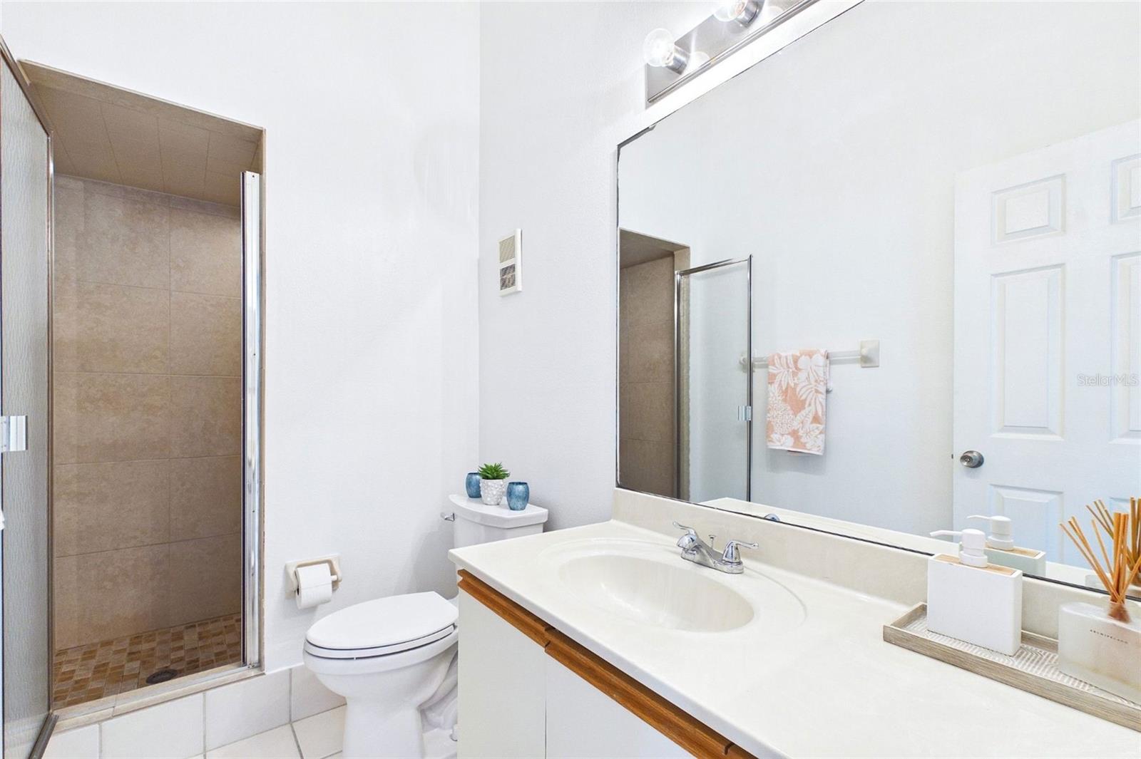 PALM ISLAND TWNHMS - Residential