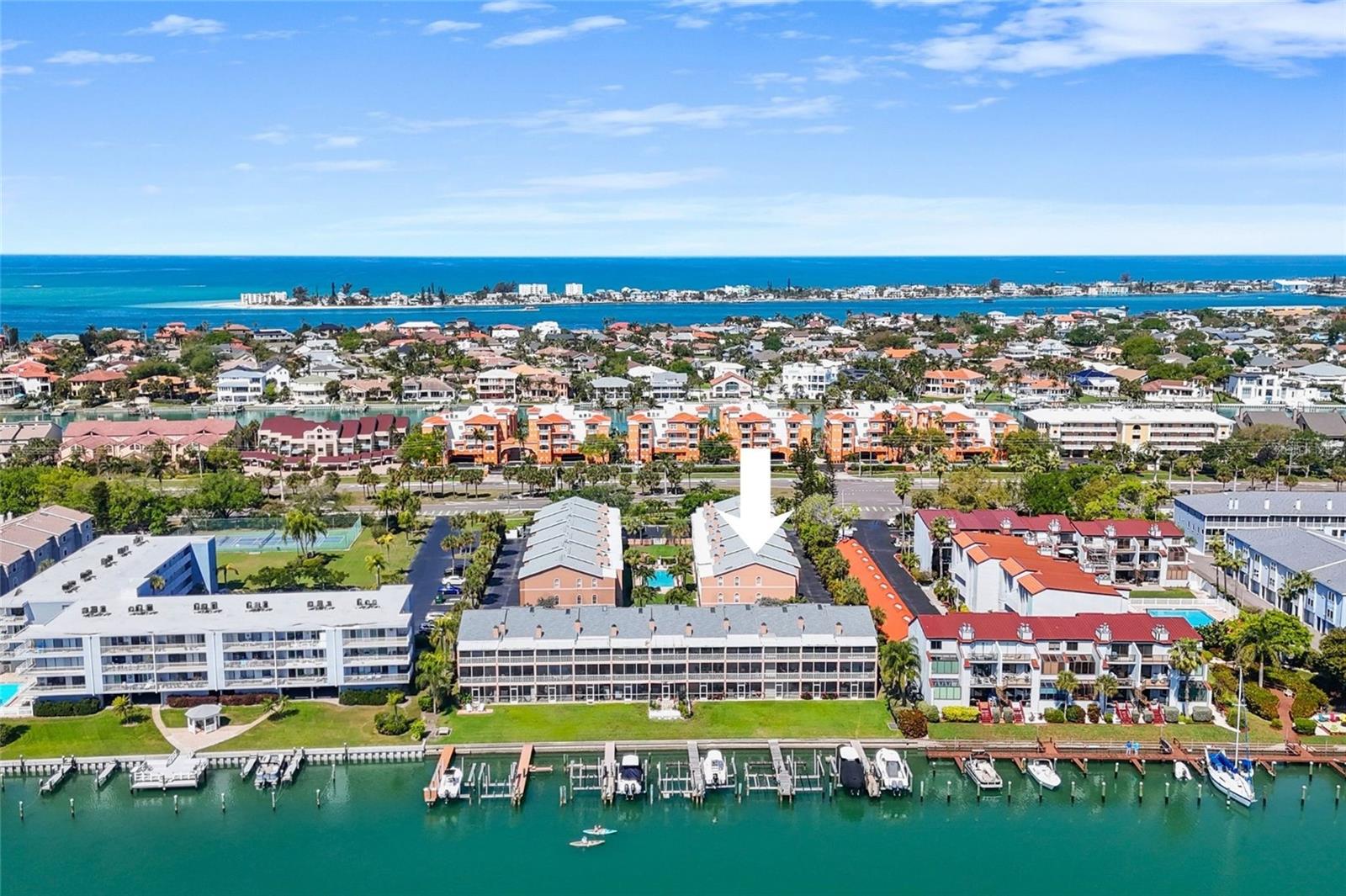 PALM ISLAND TWNHMS - Residential