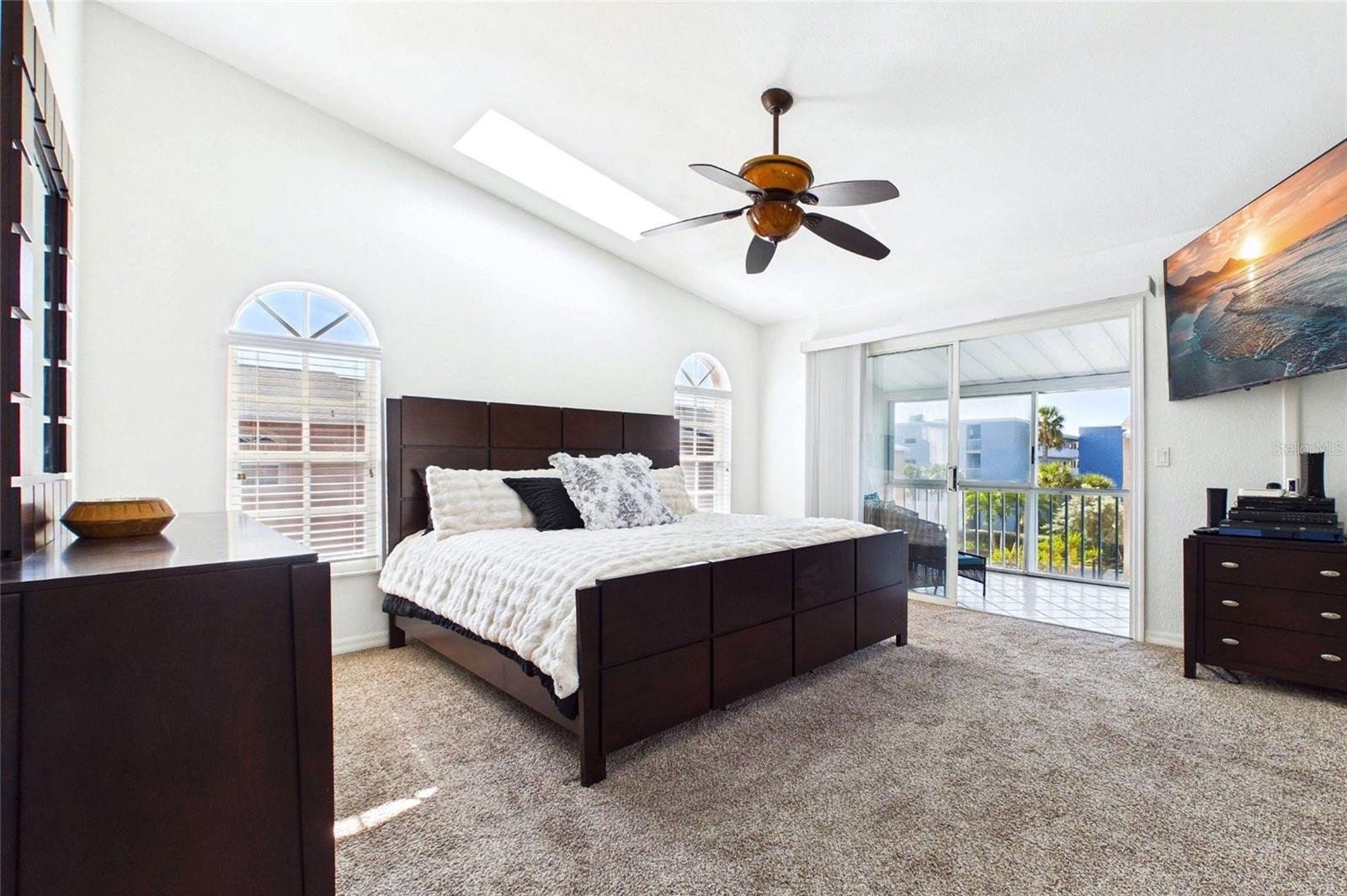 PALM ISLAND TWNHMS - Residential