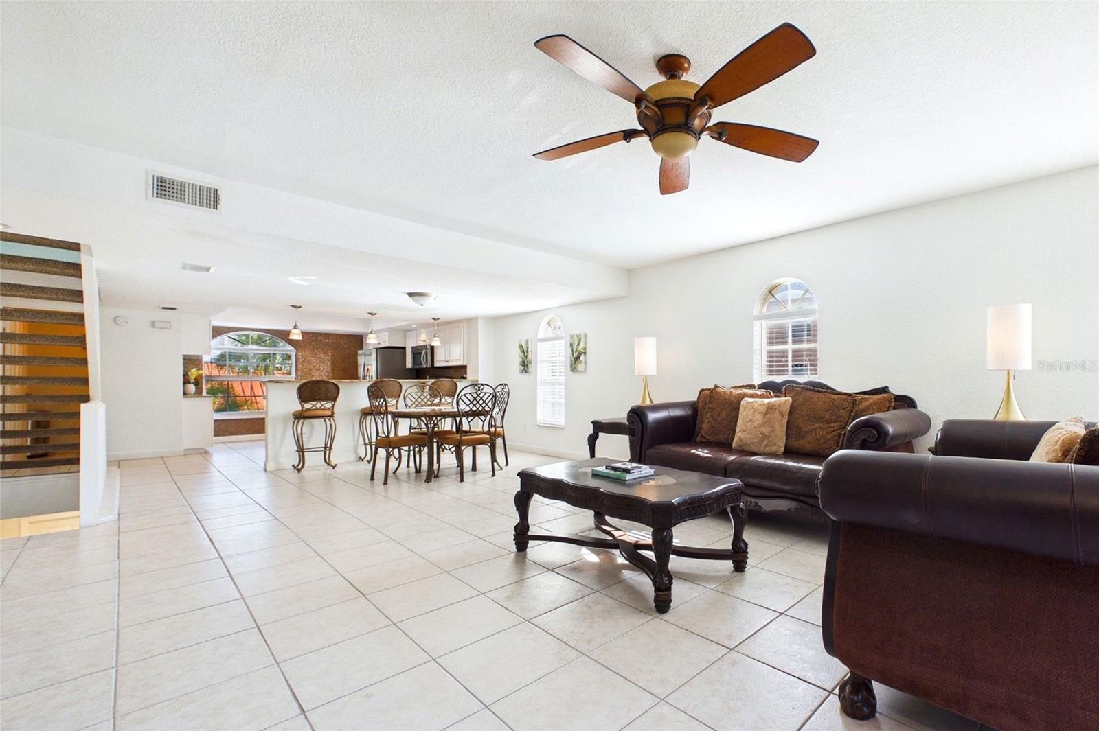 PALM ISLAND TWNHMS - Residential