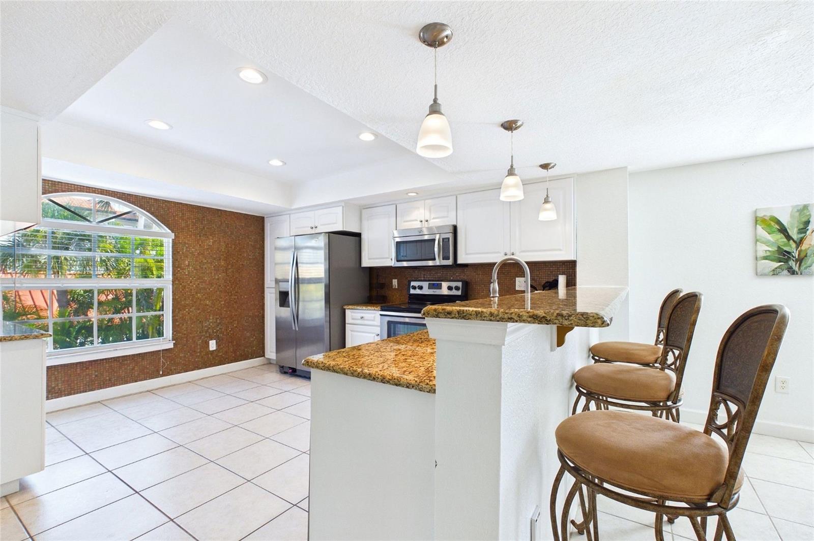 PALM ISLAND TWNHMS - Residential