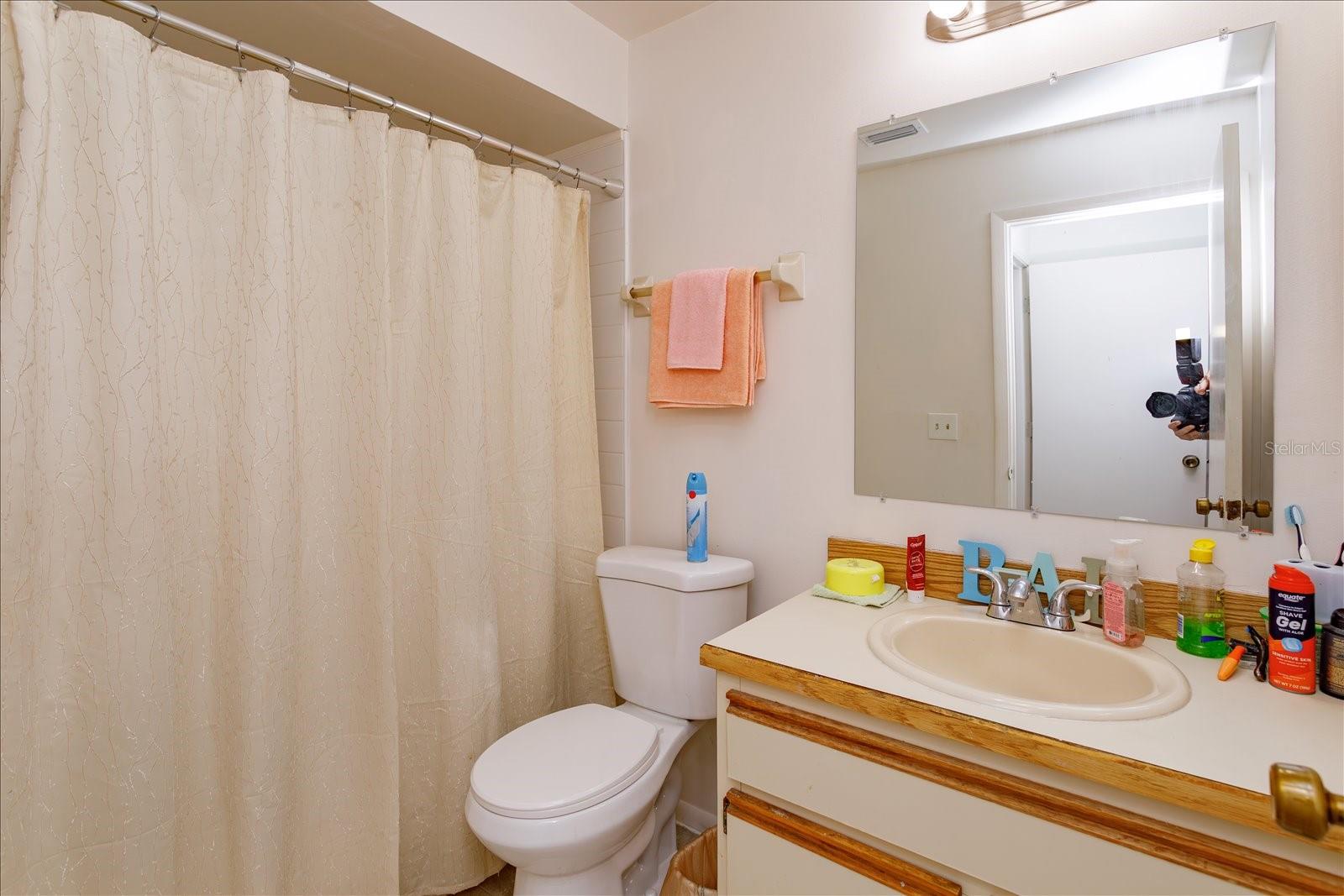 VALENCIA GARDENS SEC 04 - Residential