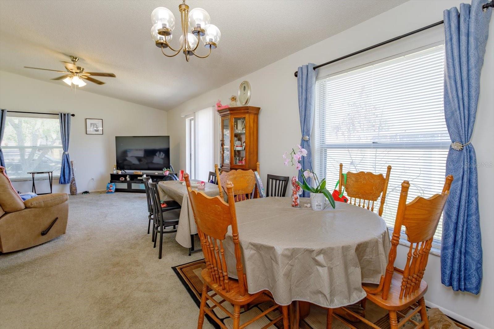 VALENCIA GARDENS SEC 04 - Residential