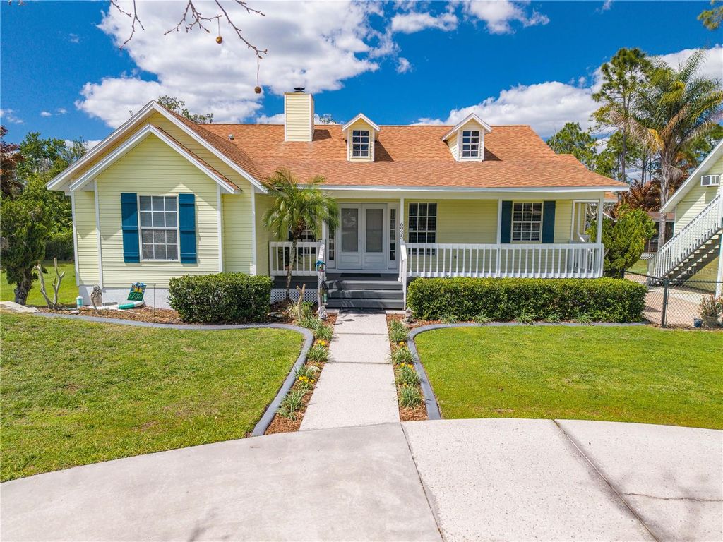 Photo of 6935 Big Bend Dr, Saint Cloud, FL 34771 (MLS # S5146172)