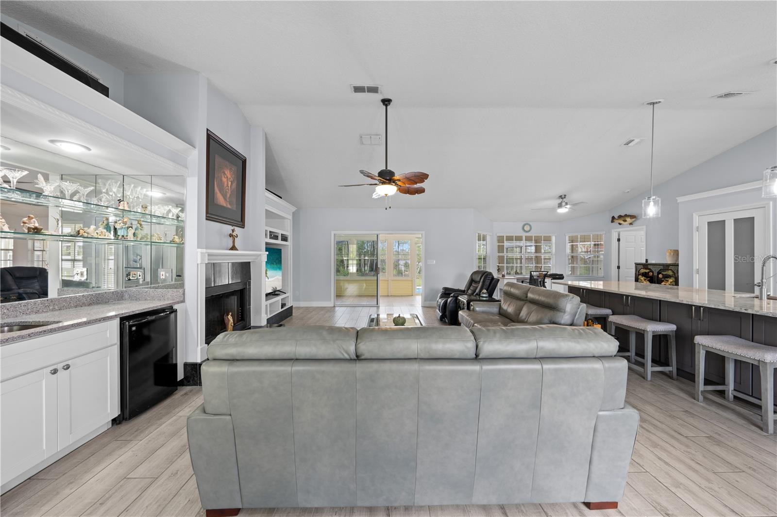 BAY LAKE RANCH UNIT 3 - Residential