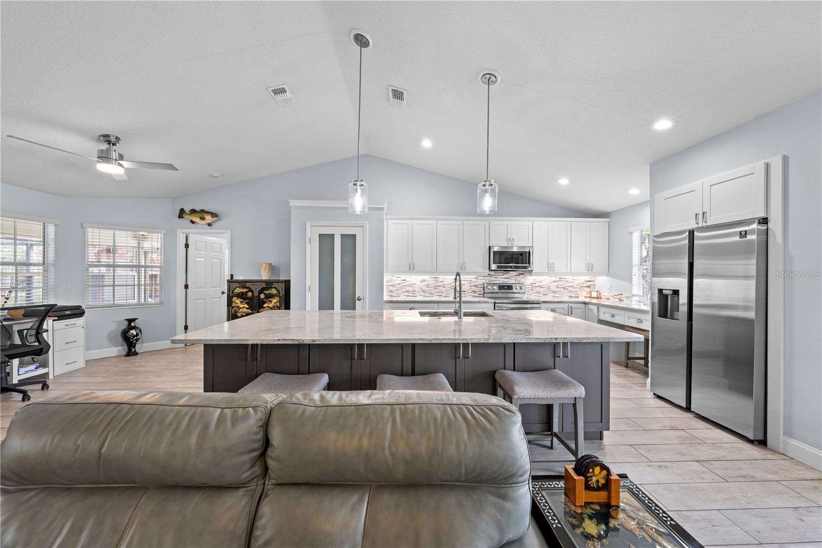 BAY LAKE RANCH UNIT 3 - Residential