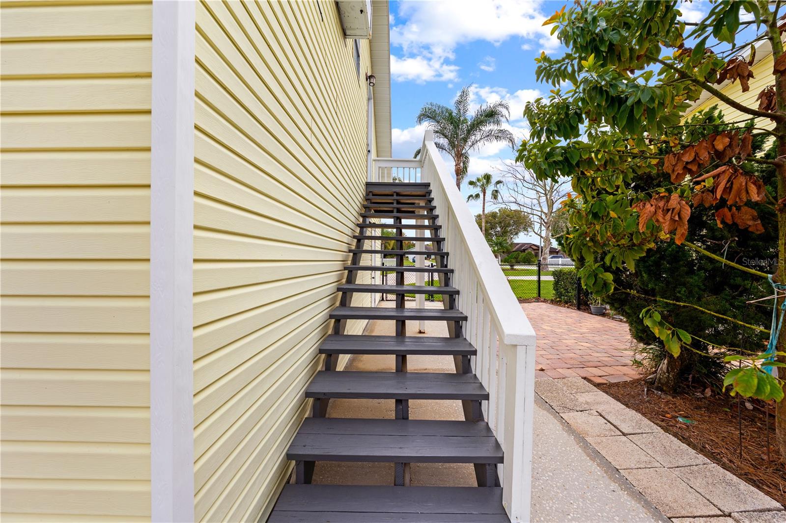 BAY LAKE RANCH UNIT 3 - Residential