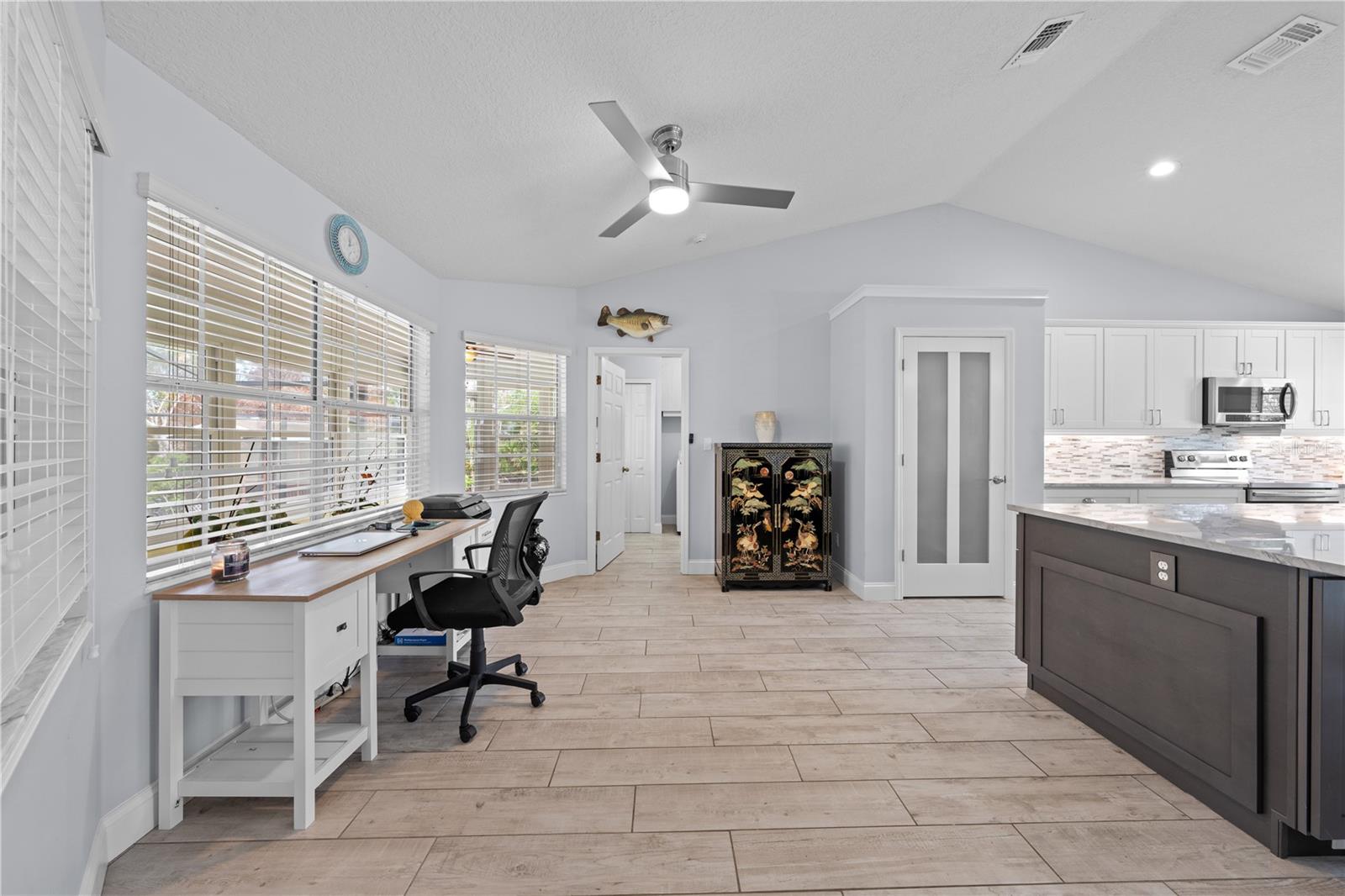 BAY LAKE RANCH UNIT 3 - Residential