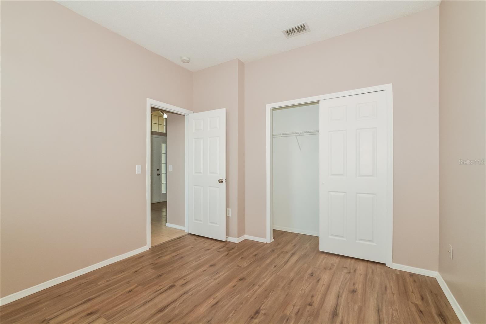ISLEBROOK PH 01 - Residential