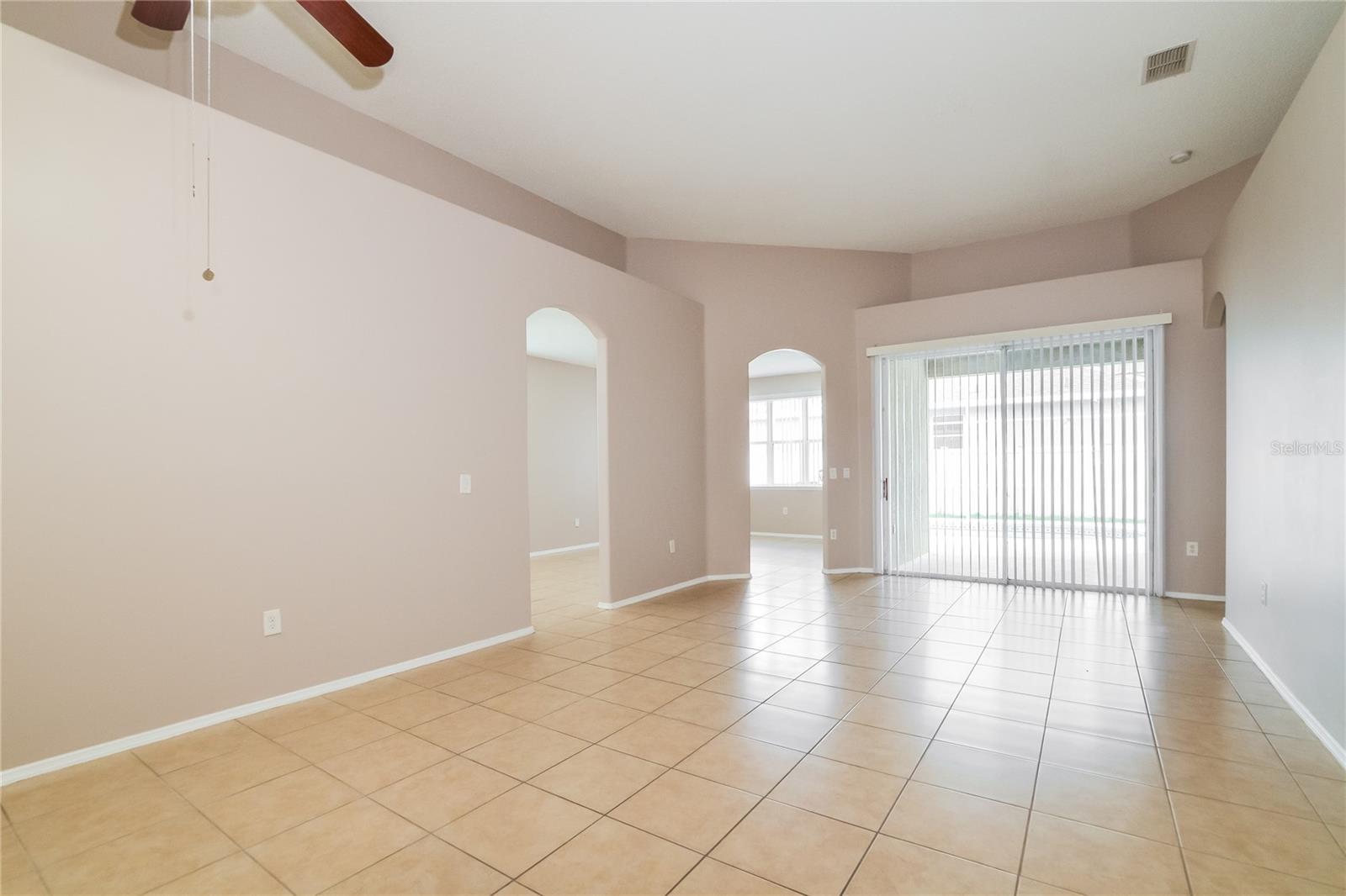 ISLEBROOK PH 01 - Residential