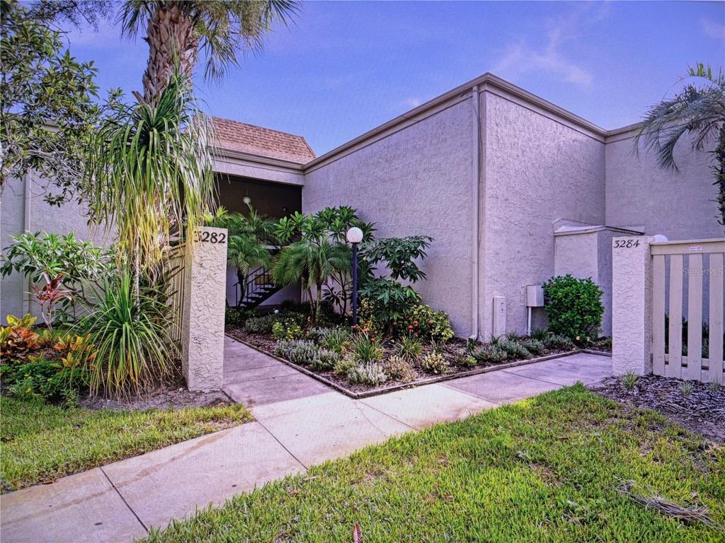 Photo of 3282 S Semoran Boulevard #22, Orlando, FL 32822 (MLS # O6399593)