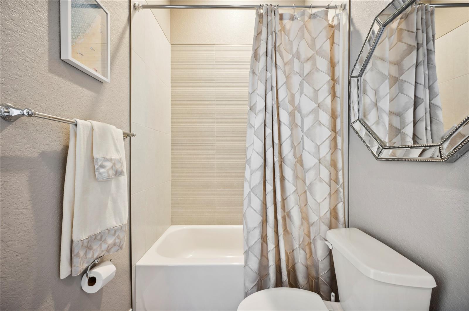 LAKESIDE HERITAGE PH 2 - Residential