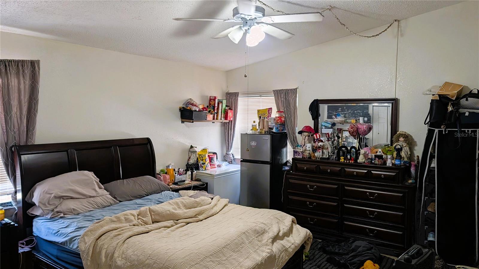 5350 CASTLEMAN DRIVE