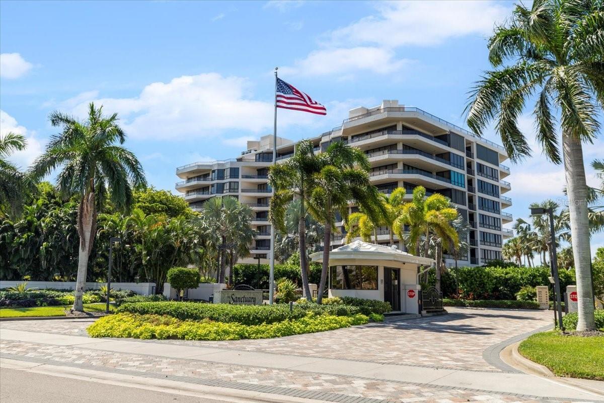 SANCTUARY IV - Residential Lease