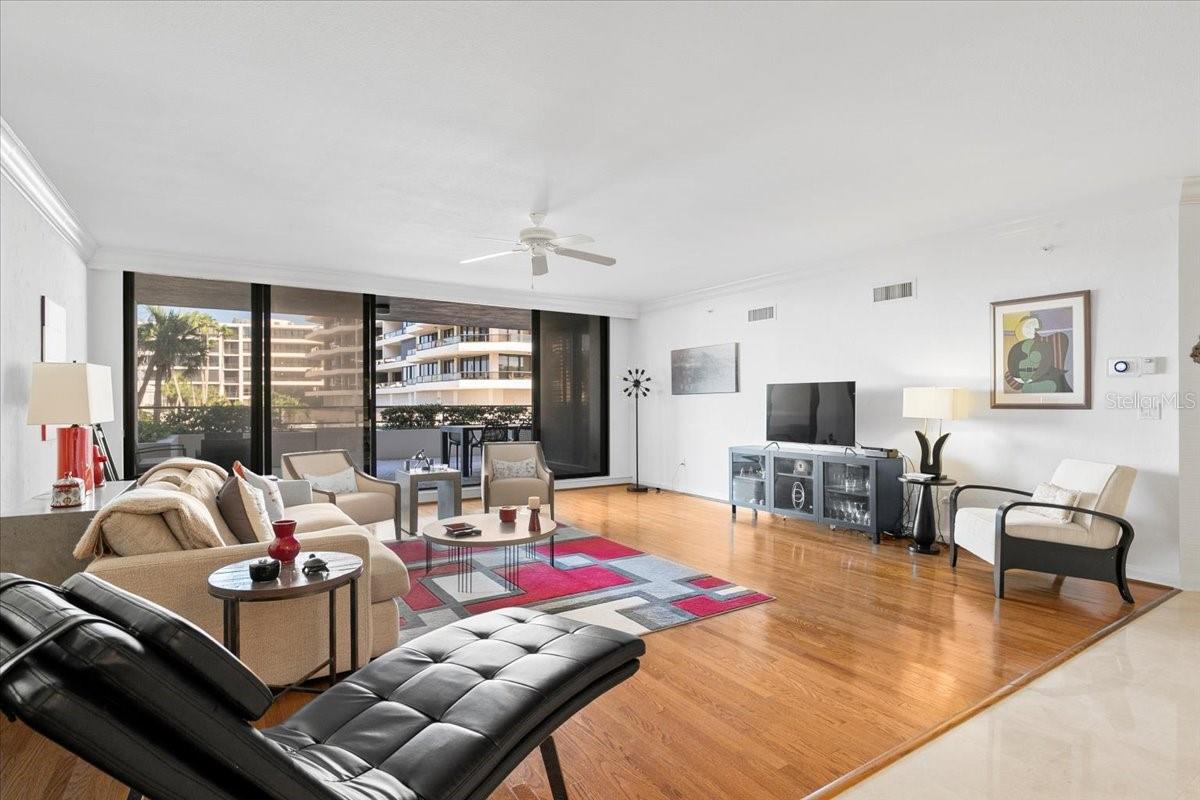 SANCTUARY IV - Residential Lease