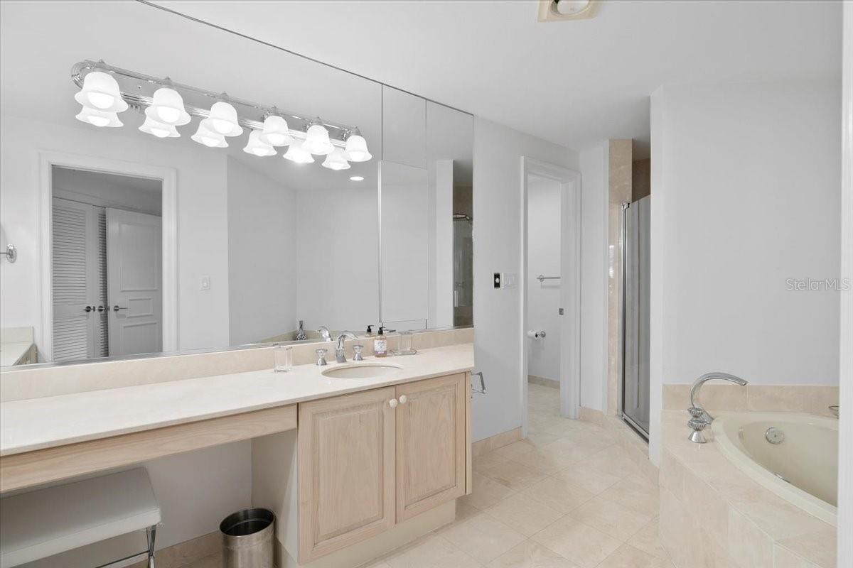 SANCTUARY IV - Residential Lease