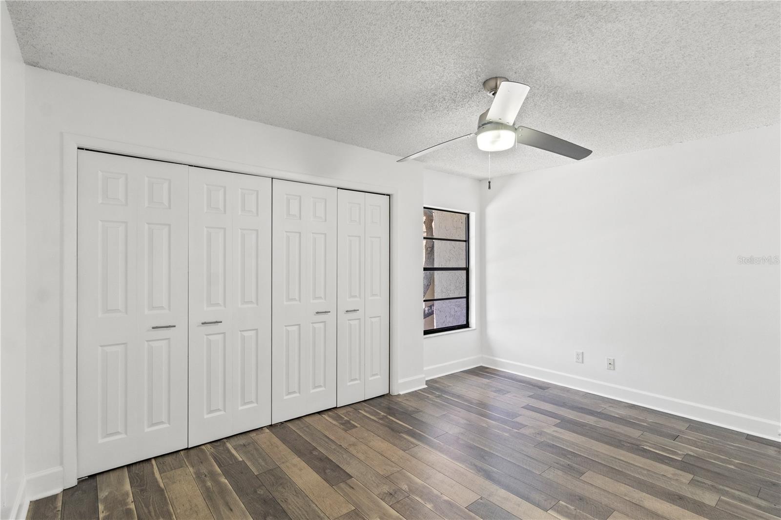 RIVER OAKS CONDO II - Residential