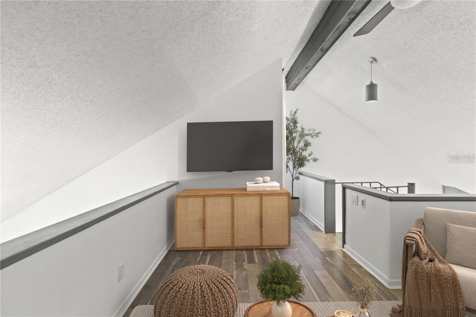 RIVER OAKS CONDO II - Residential