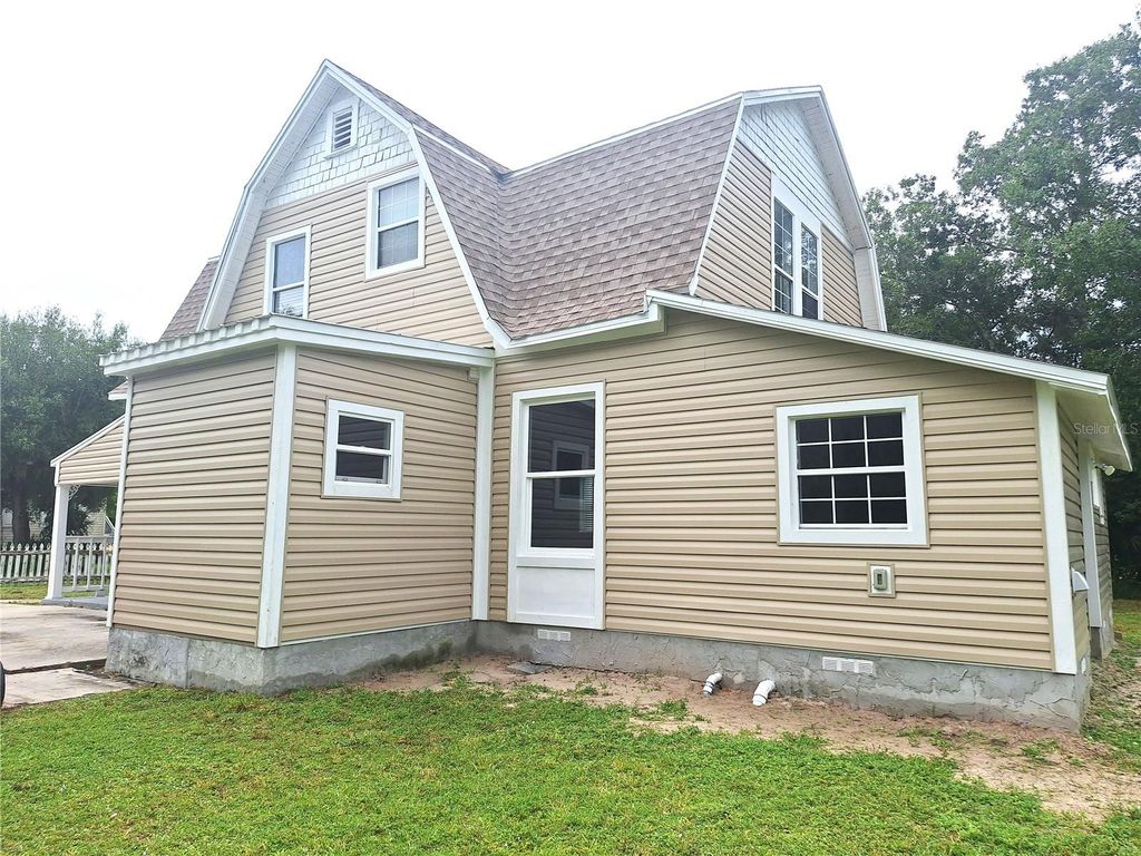 Photo of 102 W Virginia Street, Arcadia, FL 34266 (MLS # D6144085)