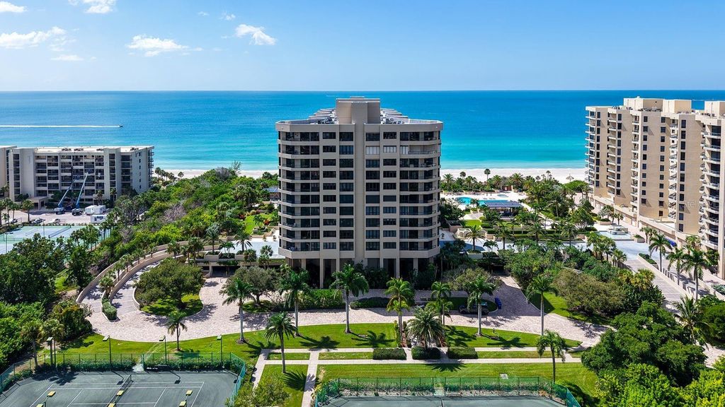 Photo of 1211 Gulf Of Mexico Drive #610, Longboat Key, FL 34228 (MLS # A4682918)