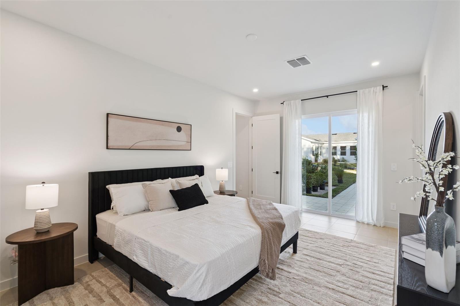 BOULEVARD OAKS OF LADY LAKE - Residential