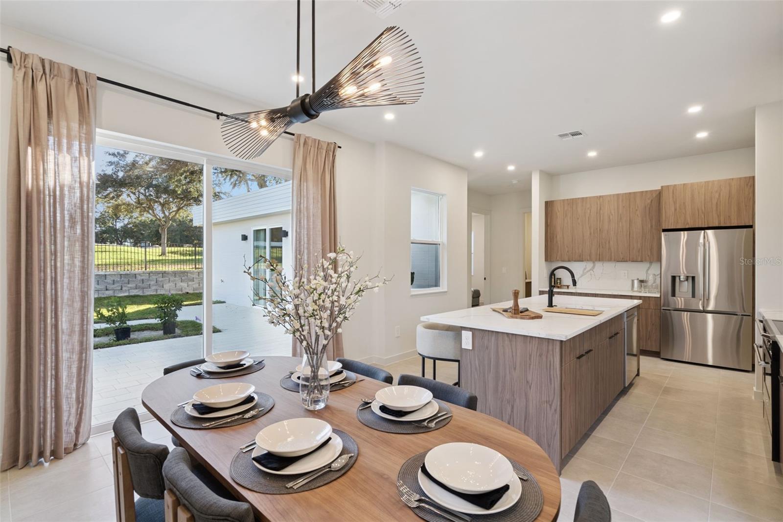 BOULEVARD OAKS OF LADY LAKE - Residential