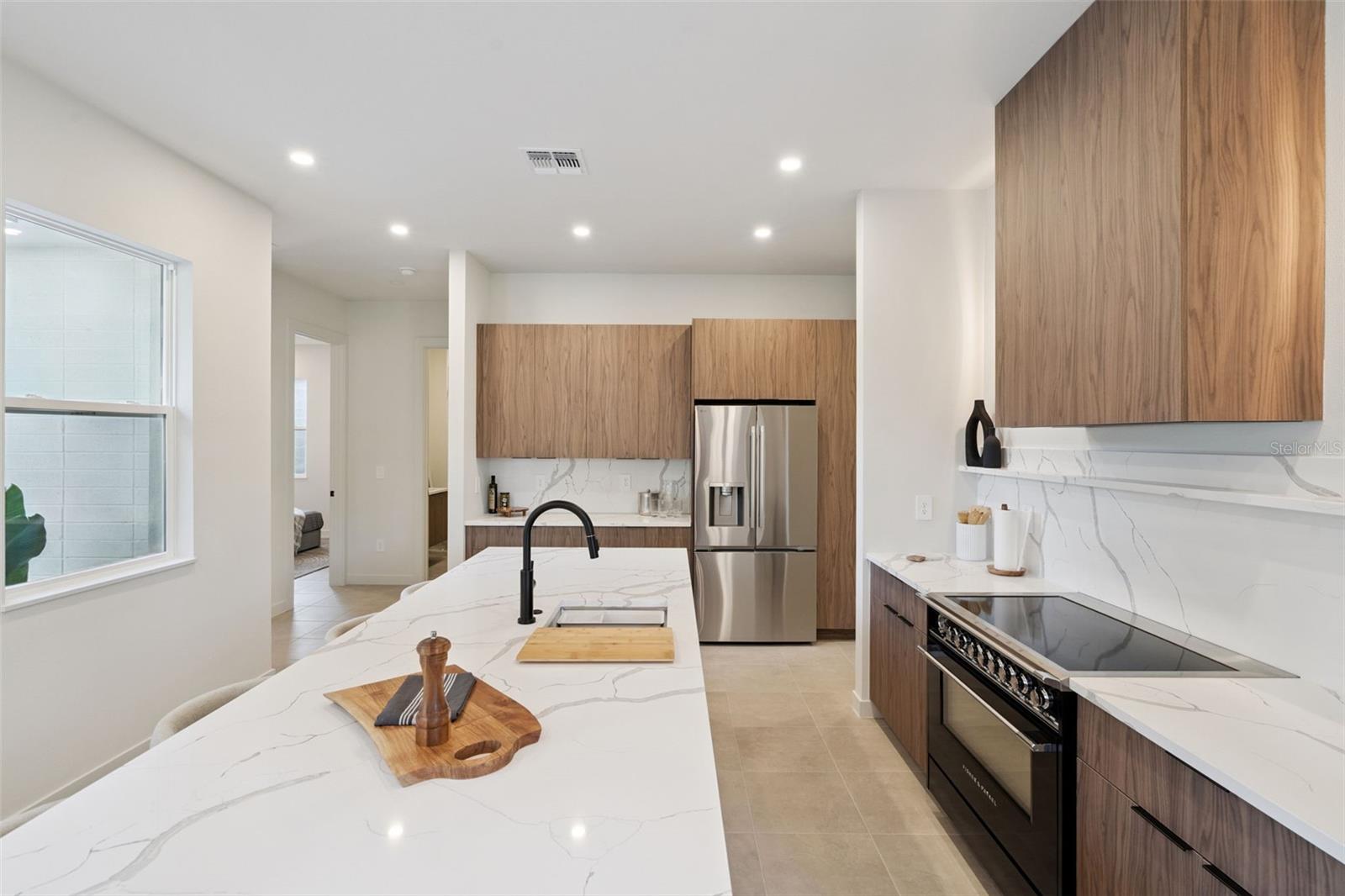 BOULEVARD OAKS OF LADY LAKE - Residential