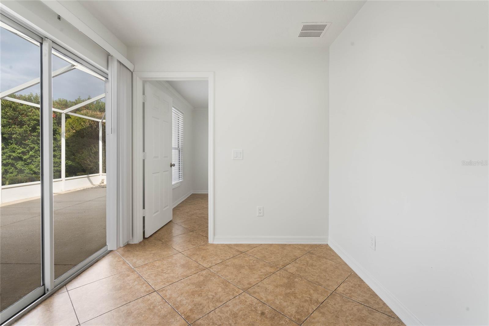 ROYAL OAK ESTATES FIFTH ADD - Residential