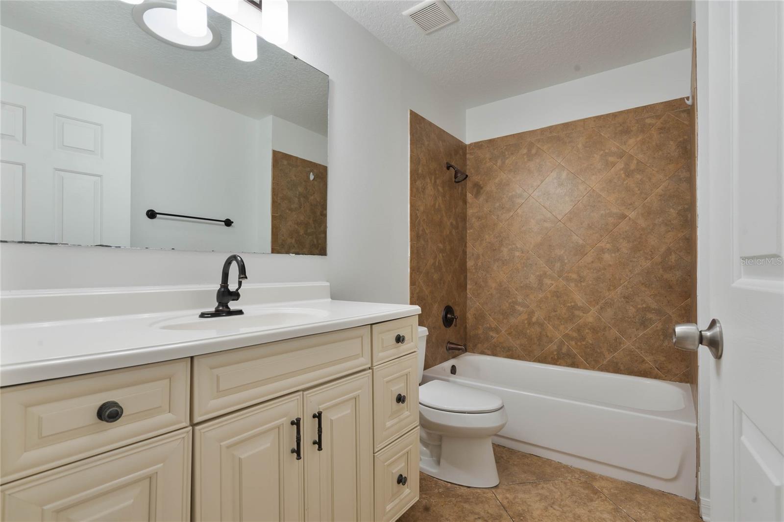 ROYAL OAK ESTATES FIFTH ADD - Residential