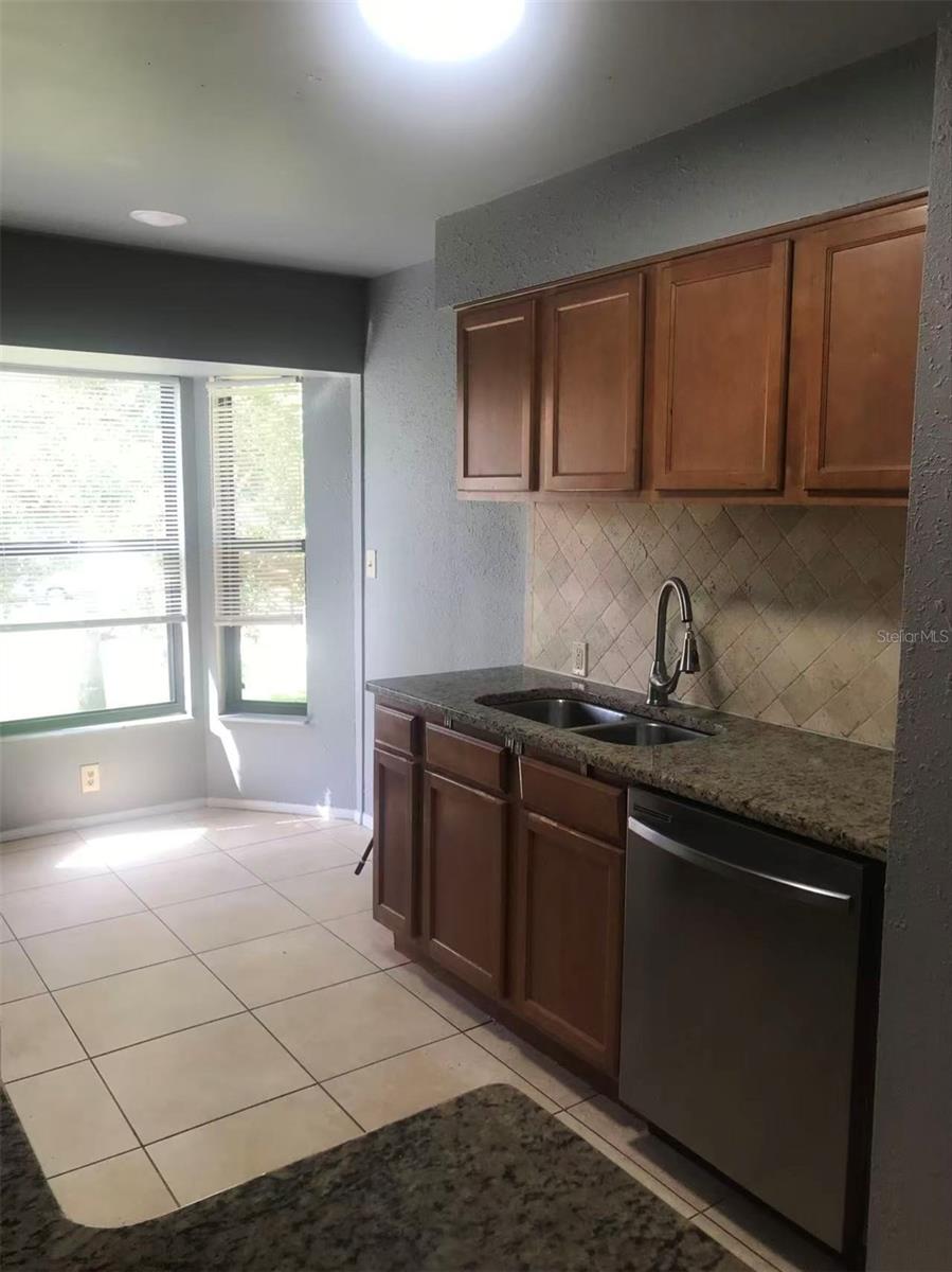 SANCTUARY/BAY HILL - Residential Lease