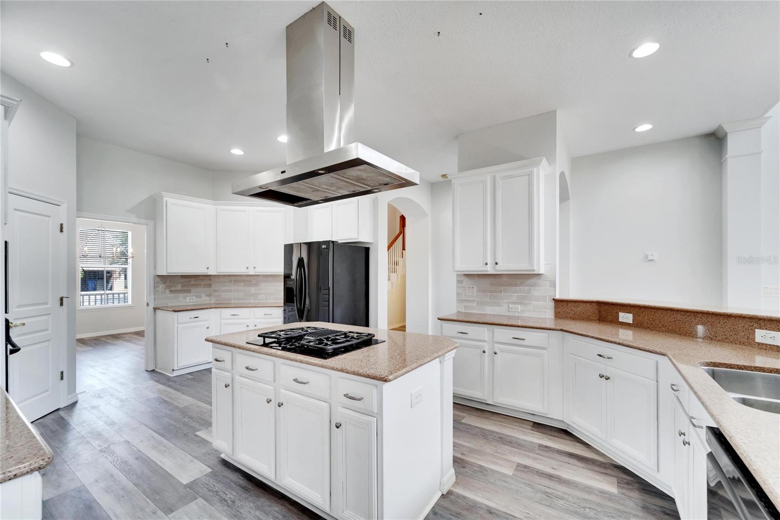 MIRABAY PH 1A - Residential Lease