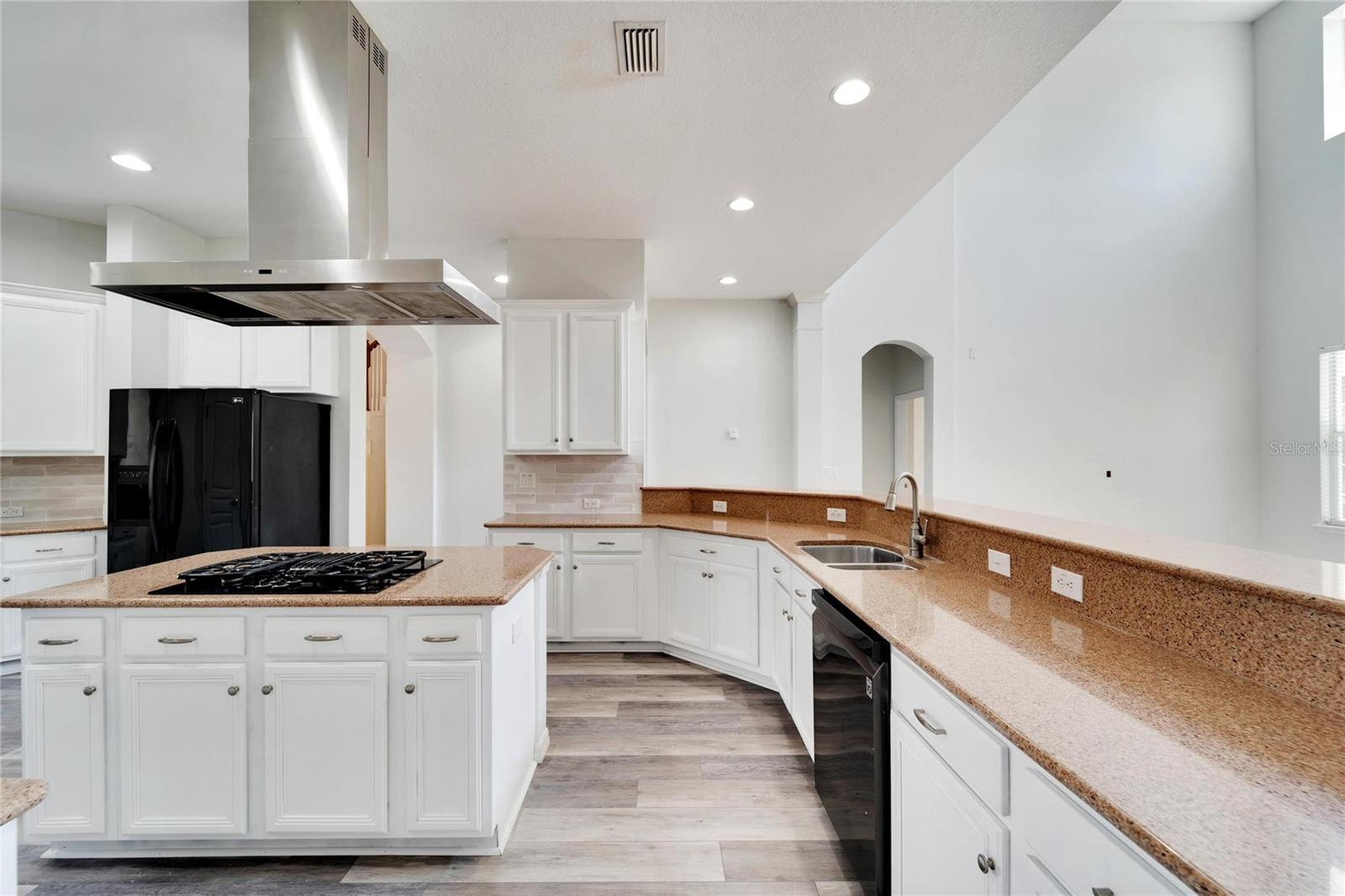 MIRABAY PH 1A - Residential Lease