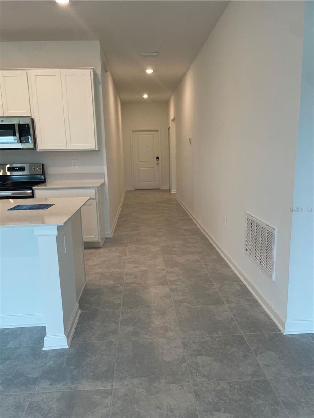 Photo of 612 Daring Drive, Davenport, FL 33837 (MLS # O6388579)