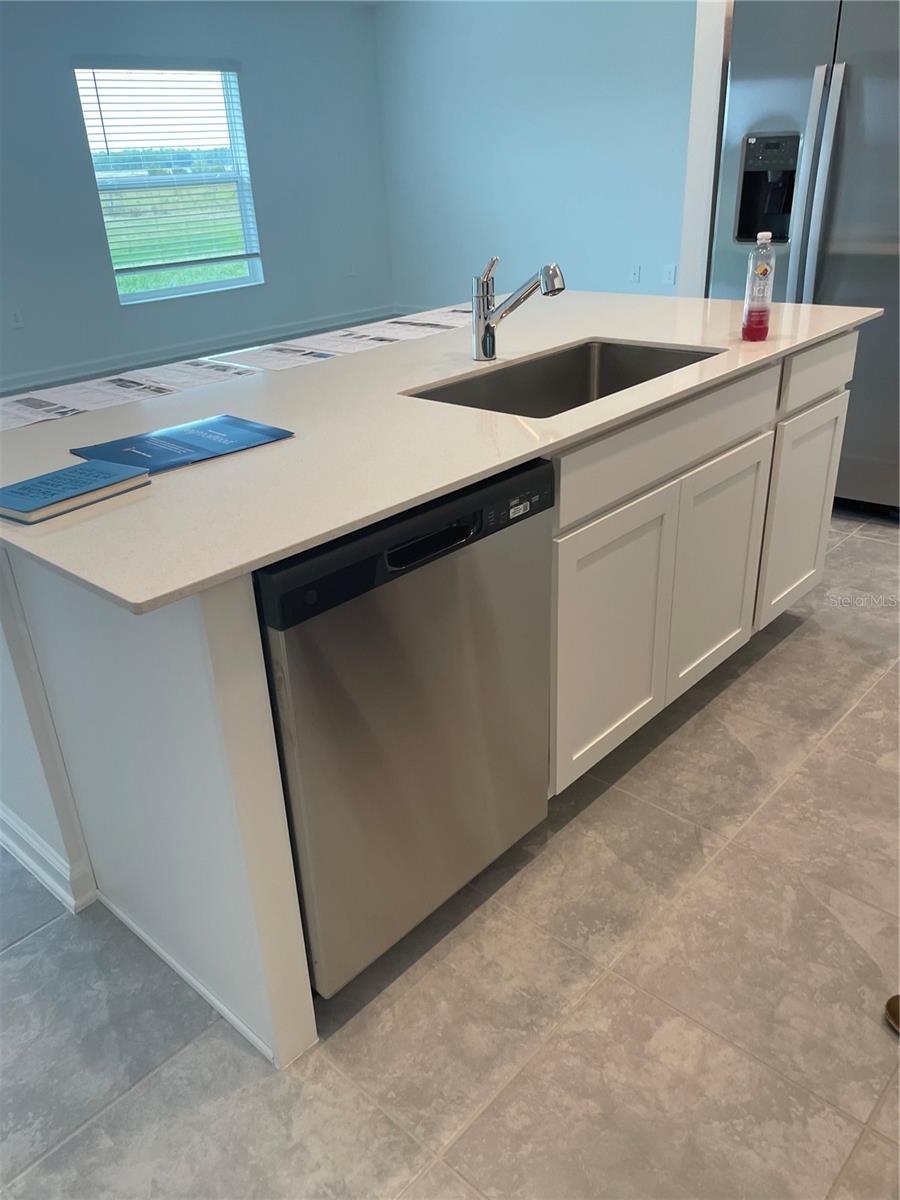 ASTONIA 50S - Residential