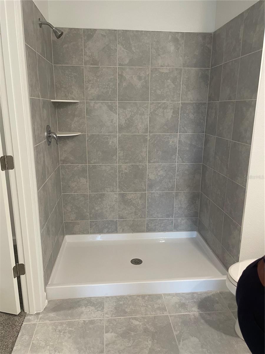 ASTONIA 50S - Residential