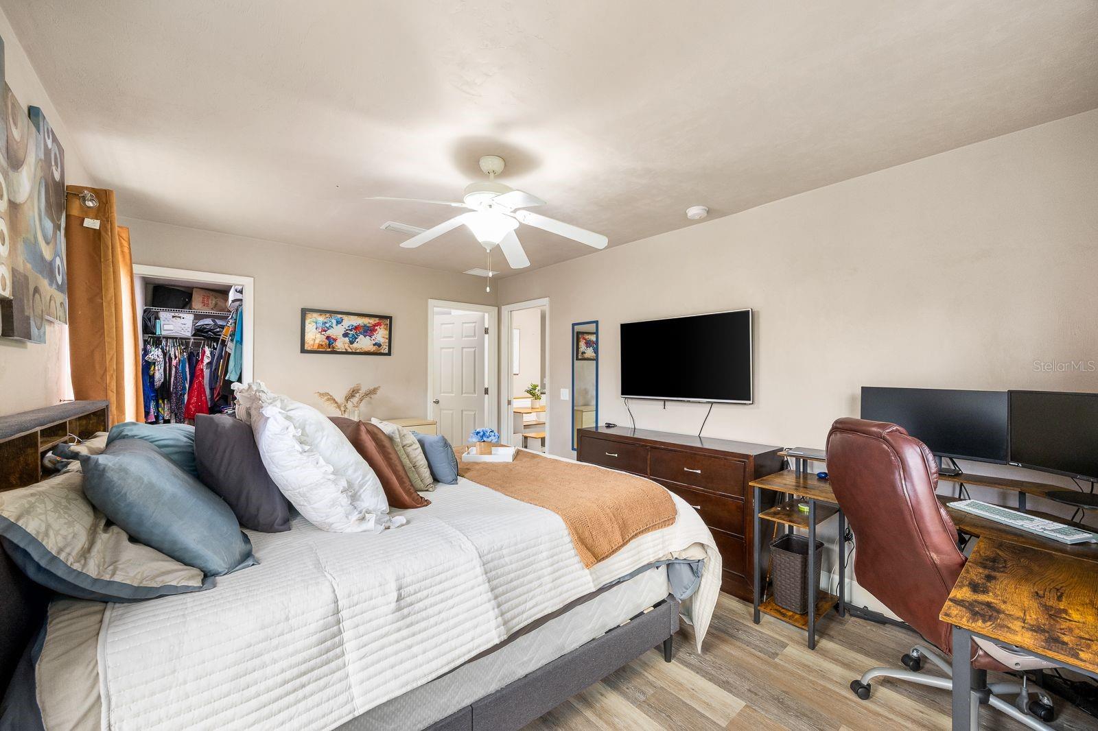 CREEKSIDE VILLAS AT TURKEY CREEK - Residential