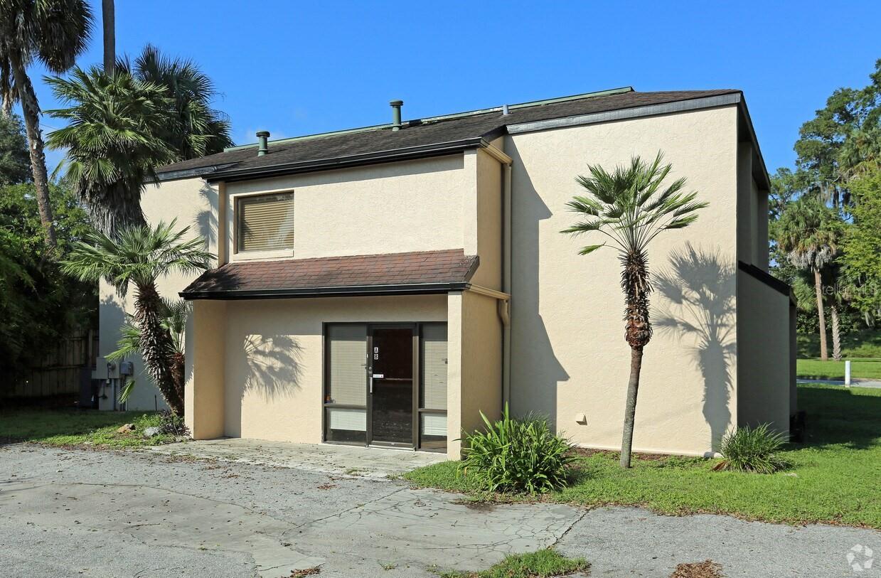 Two Story office building one block from the Marion County Judicial Complex and just a few blocks from the Ocala Downtown Square. First floor features a foyer entry with a large open ground floor space, one ADA restroom. The newly renovated second floor houses a waiting room, 4 offices, one ADA bathroom and a large breakroom. New roof in 2022