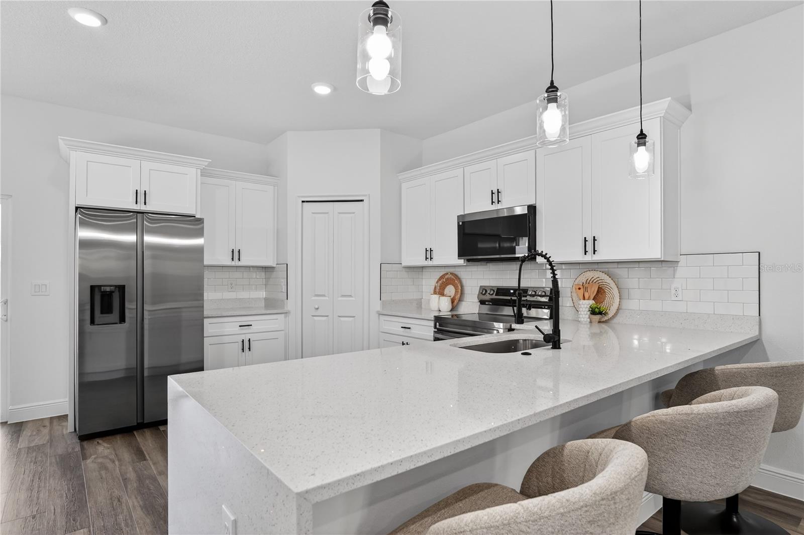 CITRUS SPGS UNIT 07 - Residential